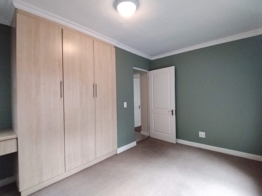 3 Bedroom Property for Sale in Heuwelkruin Western Cape
